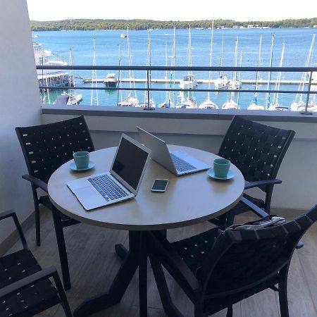 Pula Center Seaview Apartment Bagian luar foto
