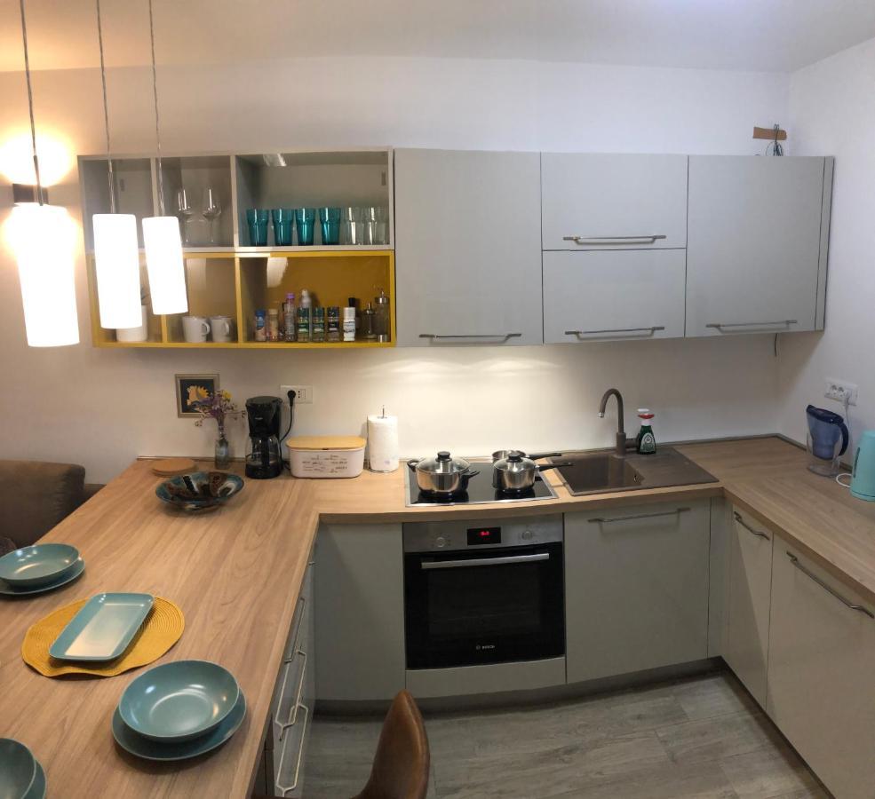 Pula Center Seaview Apartment Bagian luar foto